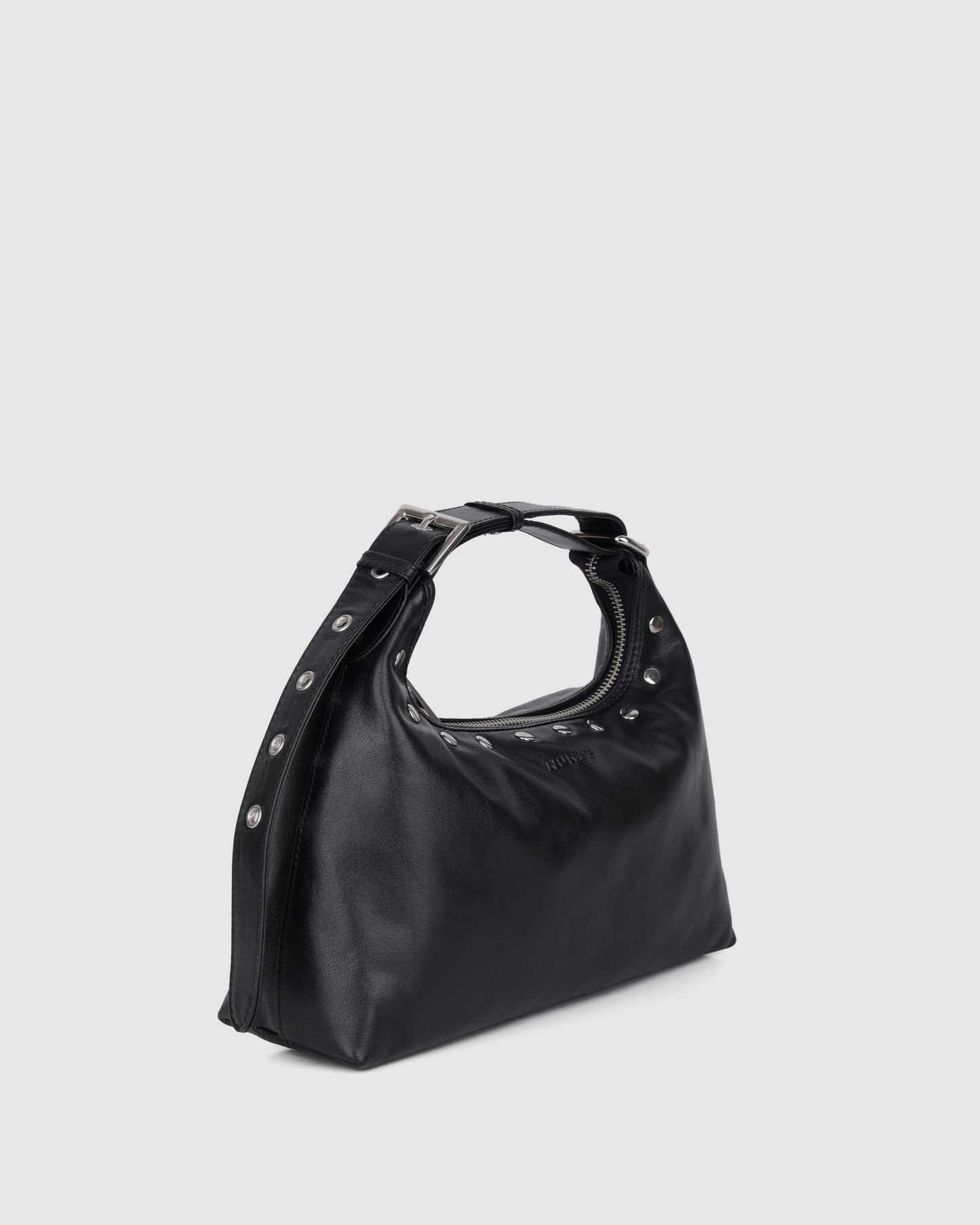 Núnoo Dandy Buckle Studs Mountain Black Medium Black