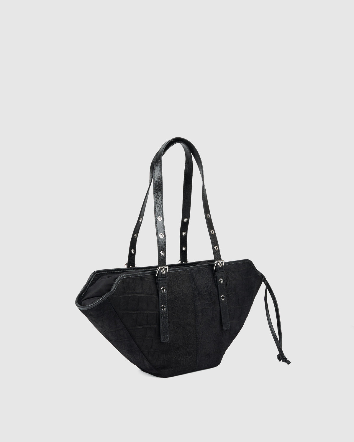 Núnoo Small Nora Scale Suede Black Medium Black