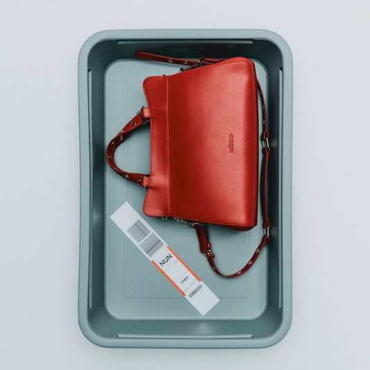 Núnoo Cher 2 Florence Bright Red w. Gold Medium Bright Red