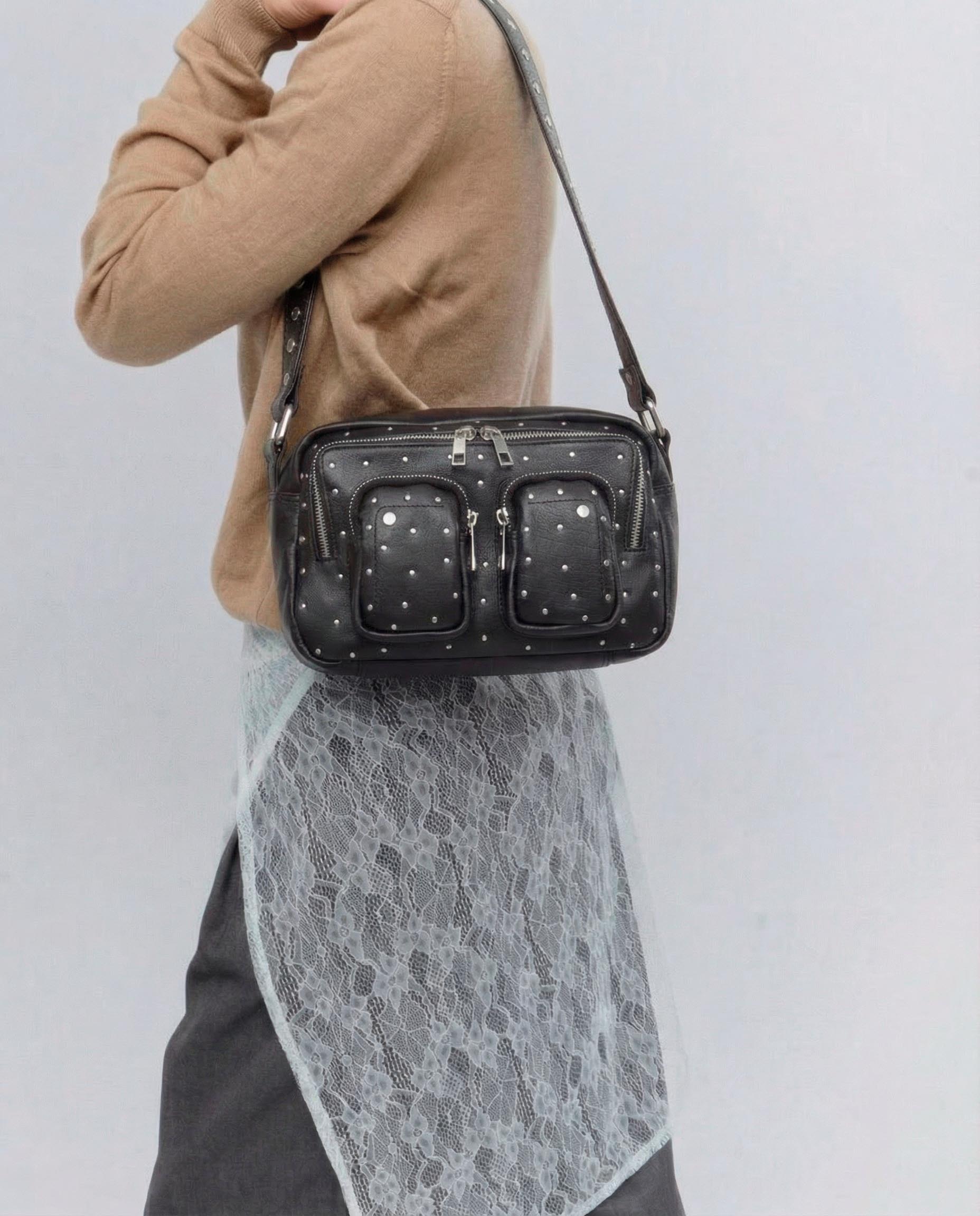 Núnoo Ellie Rivet Mountain Black Medium Black