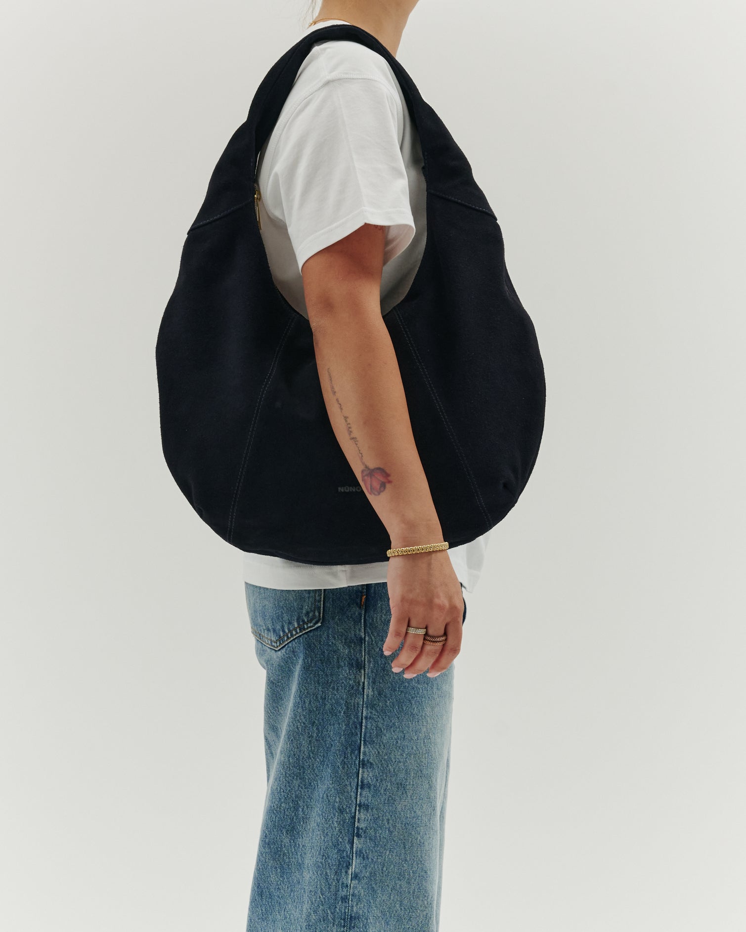 Núnoo Gabi Suede Navy w. Gold Maxi Navy